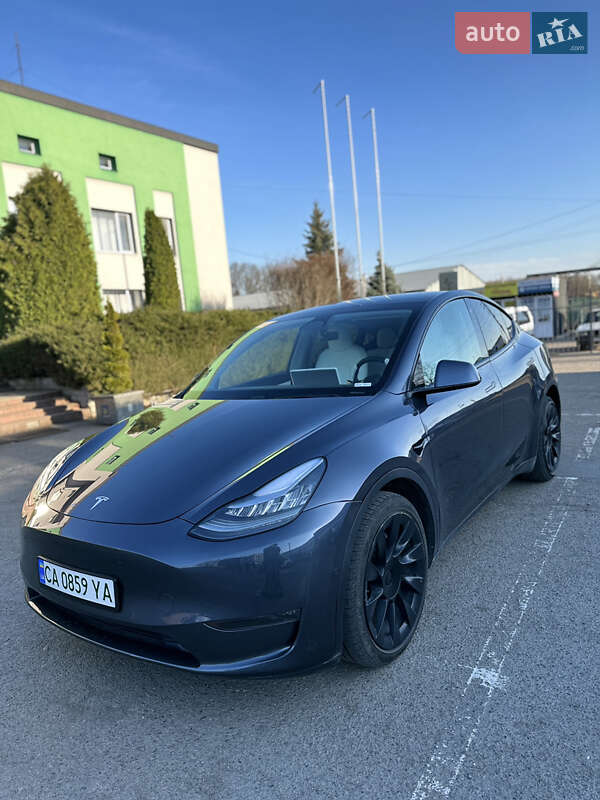 Позашляховик / Кросовер Tesla Model Y 2020 в Умані