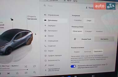 Позашляховик / Кросовер Tesla Model Y 2022 в 