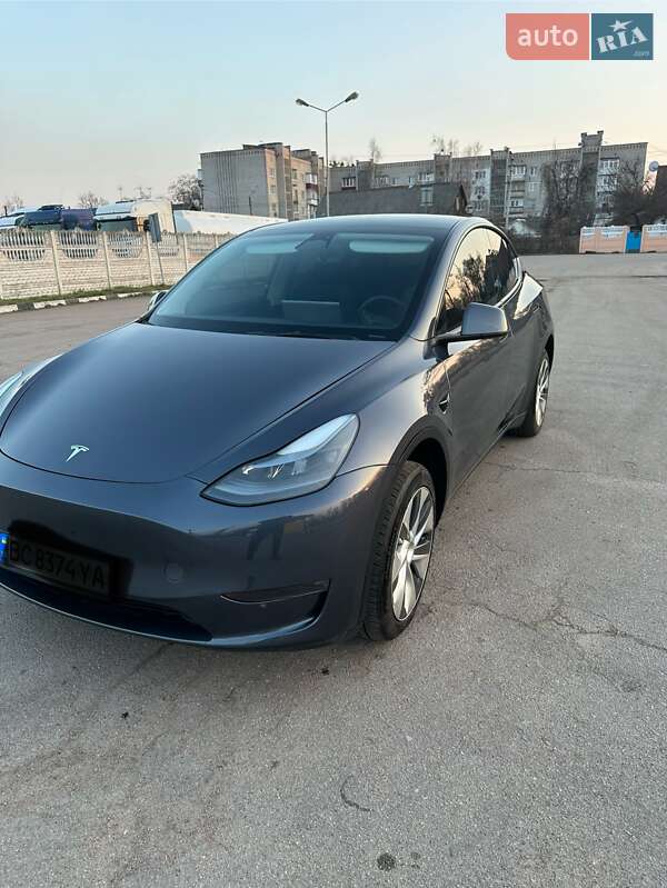 Внедорожник / Кроссовер Tesla Model Y 2023 в Коростене