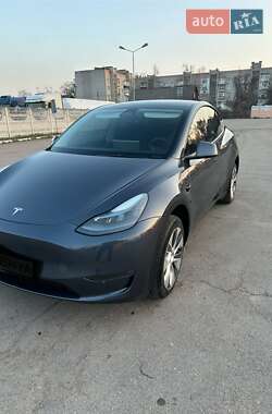 Внедорожник / Кроссовер Tesla Model Y 2023 в 