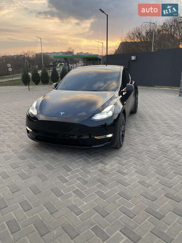 Внедорожник / Кроссовер Tesla Model Y 2022 в 