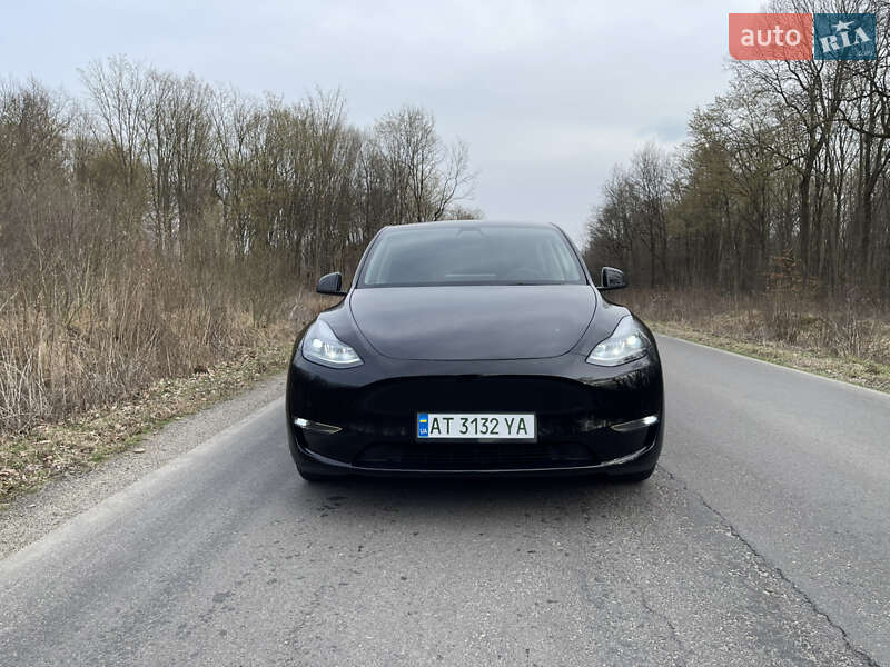 Внедорожник / Кроссовер Tesla Model Y 2021 в Ивано-Франковске