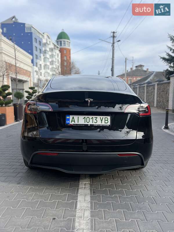 Позашляховик / Кросовер Tesla Model Y 2023 в Києві