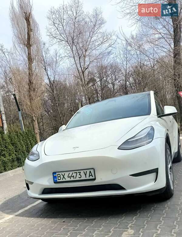 Внедорожник / Кроссовер Tesla Model Y 2020 в Хмельницком