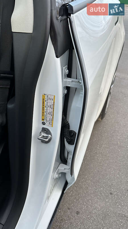 Внедорожник / Кроссовер Tesla Model Y 2022 в Житомире