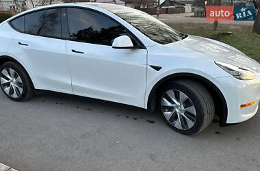 Внедорожник / Кроссовер Tesla Model Y 2022 в 