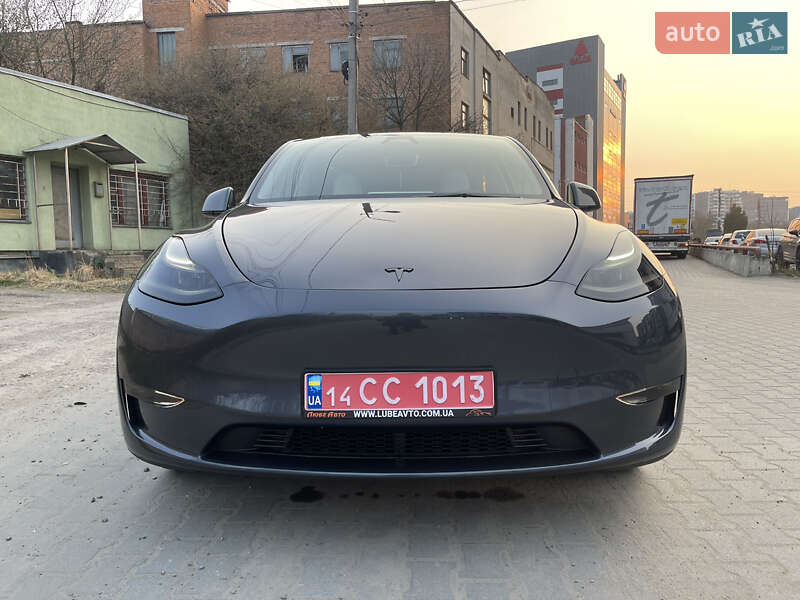Внедорожник / Кроссовер Tesla Model Y 2023 в Львове фото 2 Внедорожник / Кроссовер Tesla Model Y 2023 в Львове