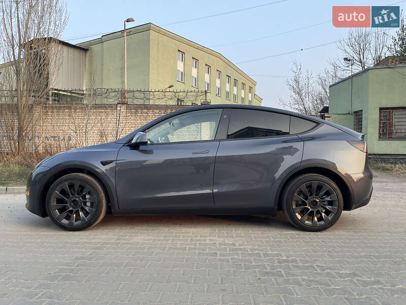 Внедорожник / Кроссовер Tesla Model Y 2023 в Львове фото 5 Внедорожник / Кроссовер Tesla Model Y 2023 в Львове