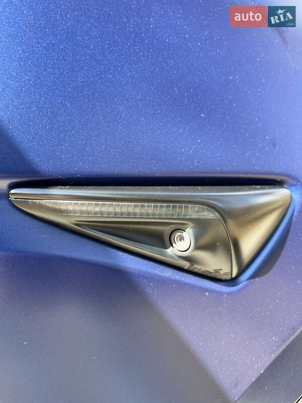 Позашляховик / Кросовер Tesla Model Y 2020 в Києві