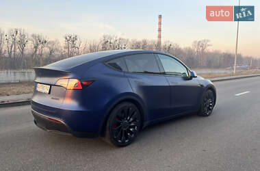 Внедорожник / Кроссовер Tesla Model Y 2020 в 