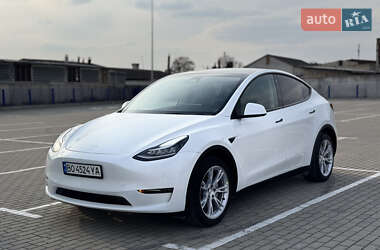 Внедорожник / Кроссовер Tesla Model Y 2023 в 