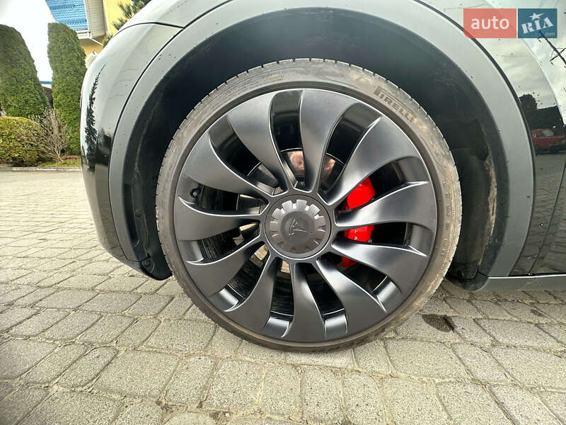 Внедорожник / Кроссовер Tesla Model Y 2022 в Долине фото 7 Внедорожник / Кроссовер Tesla Model Y 2022 в Долине