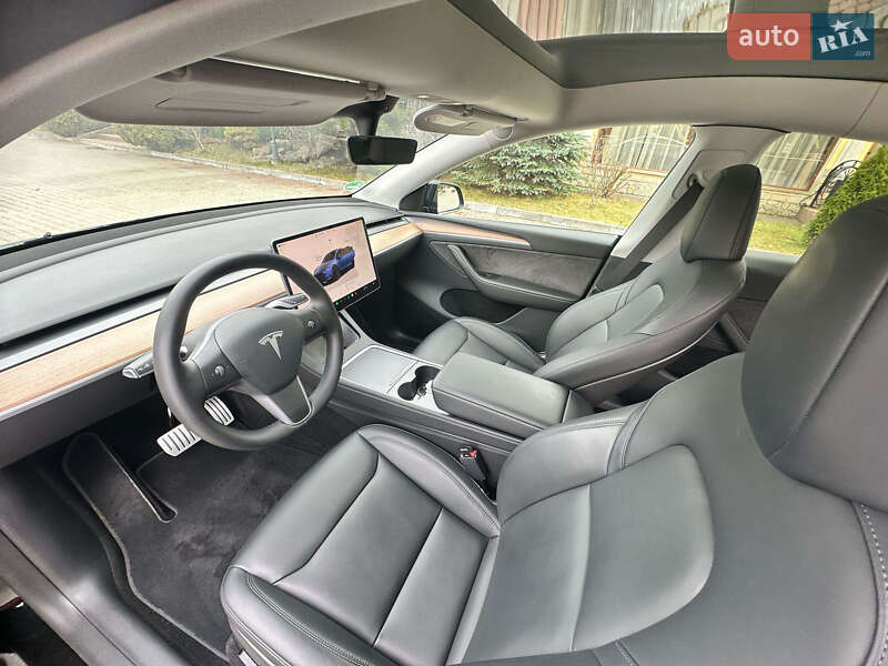 Внедорожник / Кроссовер Tesla Model Y 2022 в Долине