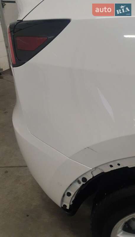 Внедорожник / Кроссовер Tesla Model Y 2020 в Киеве