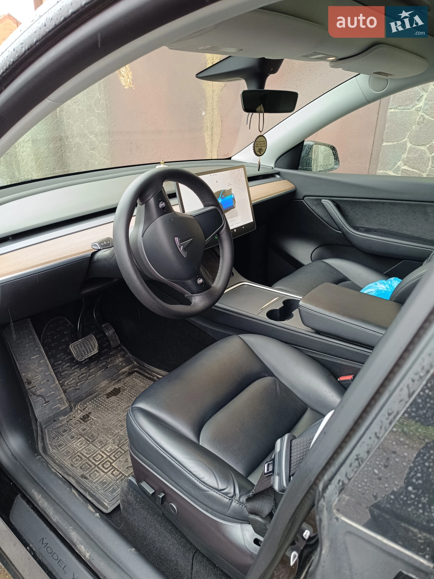 2022 Tesla Model Y - мініатюра 2
