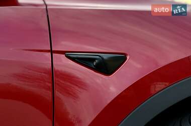 Позашляховик / Кросовер Tesla Model Y 2021 в 