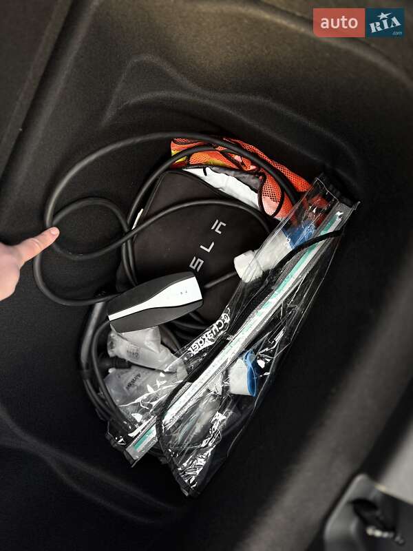 Внедорожник / Кроссовер Tesla Model Y 2021 в Тернополе фото 56 Внедорожник / Кроссовер Tesla Model Y 2021 в Тернополе