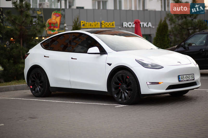 Внедорожник / Кроссовер Tesla Model Y 2021 в Виннице
