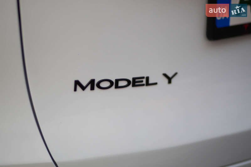 Внедорожник / Кроссовер Tesla Model Y 2021 в Виннице