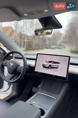 Внедорожник / Кроссовер Tesla Model Y 2023 в 