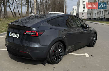 Внедорожник / Кроссовер Tesla Model Y 2021 в 