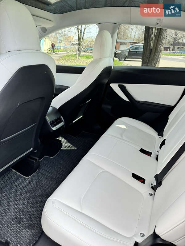 Внедорожник / Кроссовер Tesla Model Y 2020 в Харькове