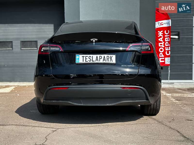 Внедорожник / Кроссовер Tesla Model Y 2023 в Киеве