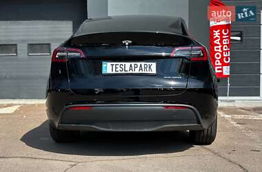 Внедорожник / Кроссовер Tesla Model Y 2023 в 