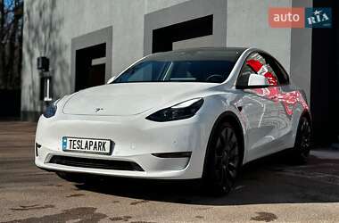 Позашляховик / Кросовер Tesla Model Y 2022 в 