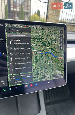 Позашляховик / Кросовер Tesla Model Y 2021 в 