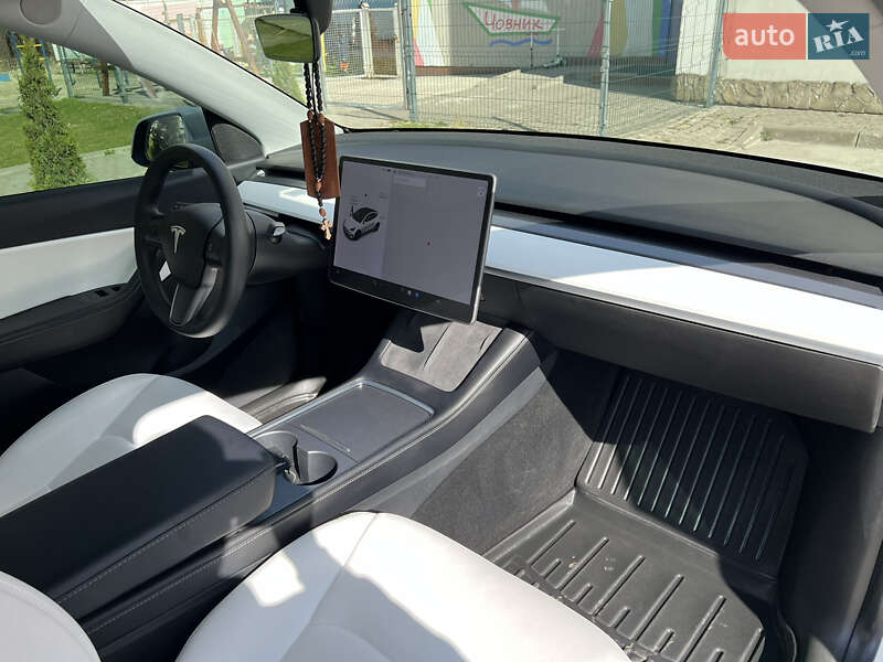 Внедорожник / Кроссовер Tesla Model Y 2021 в Львове фото 17 Внедорожник / Кроссовер Tesla Model Y 2021 в Львове