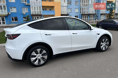 Внедорожник / Кроссовер Tesla Model Y 2021 в 