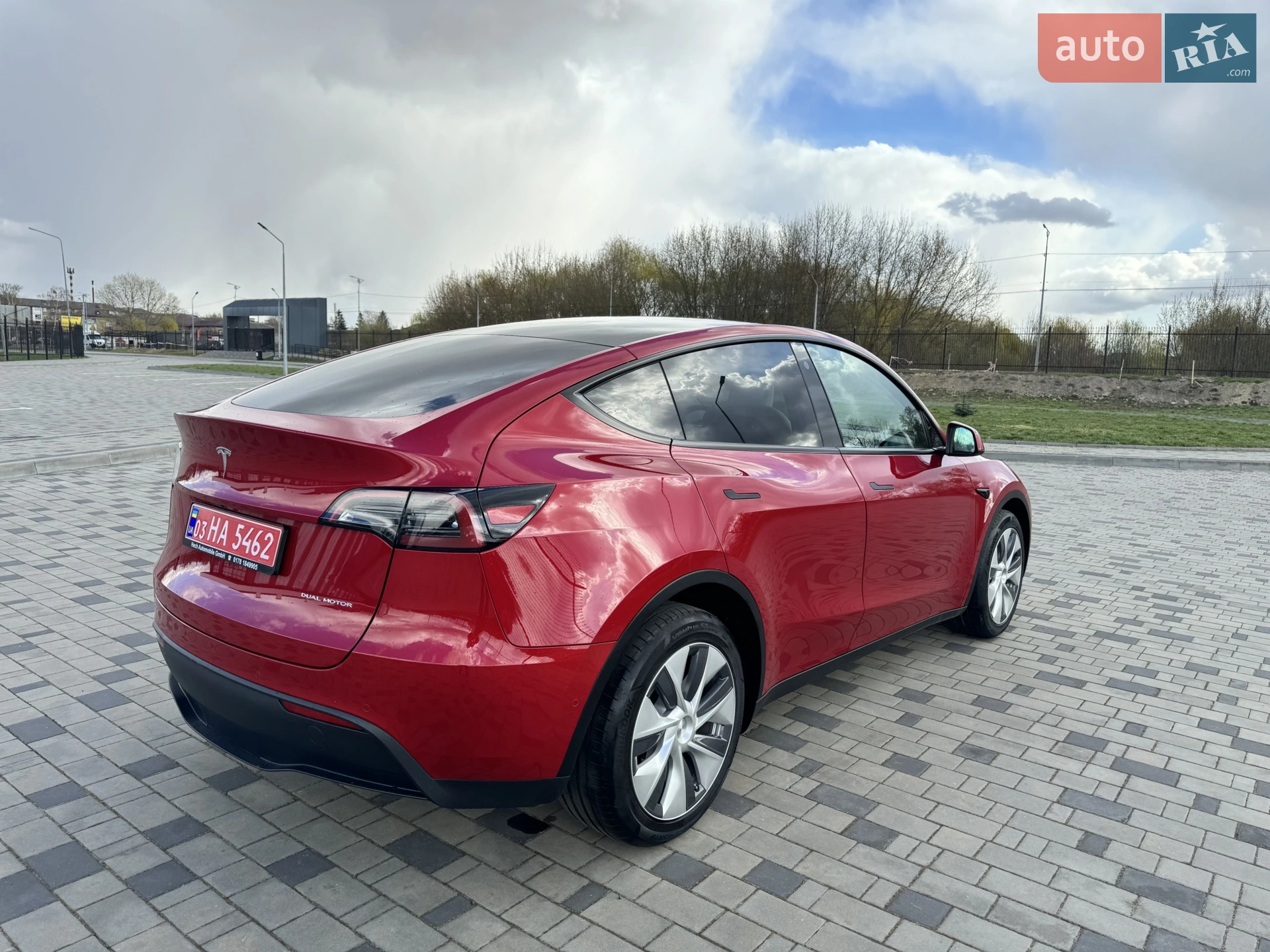 2021 Tesla Model Y - мініатюра 5
