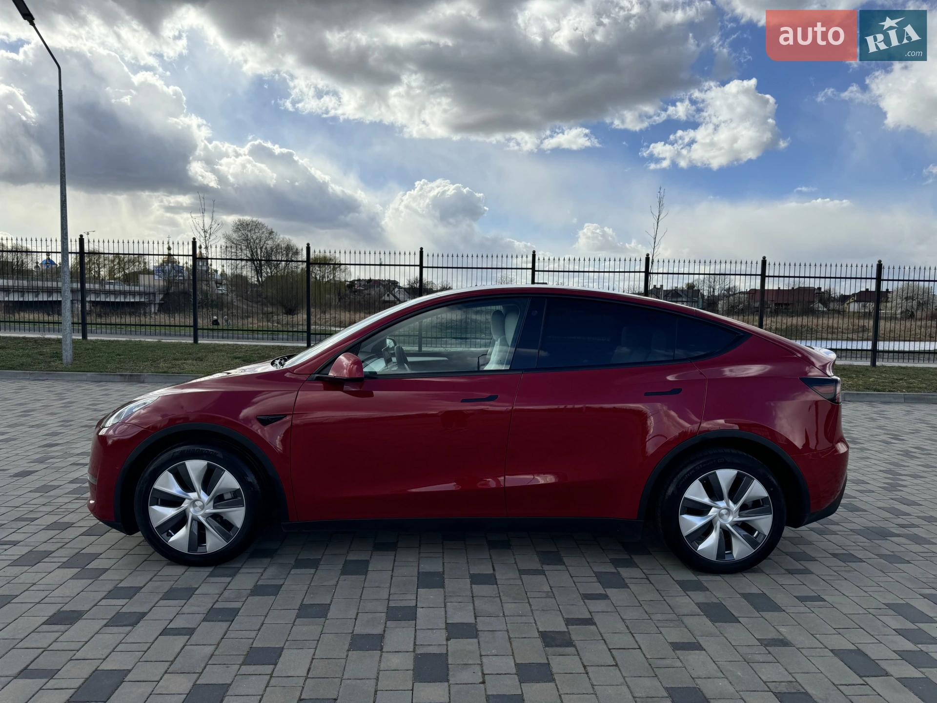 2021 Tesla Model Y - мініатюра 9