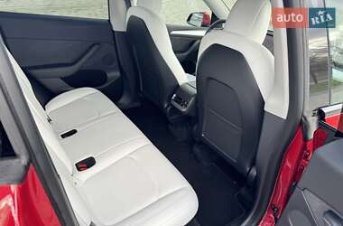 Внедорожник / Кроссовер Tesla Model Y 2021 в 