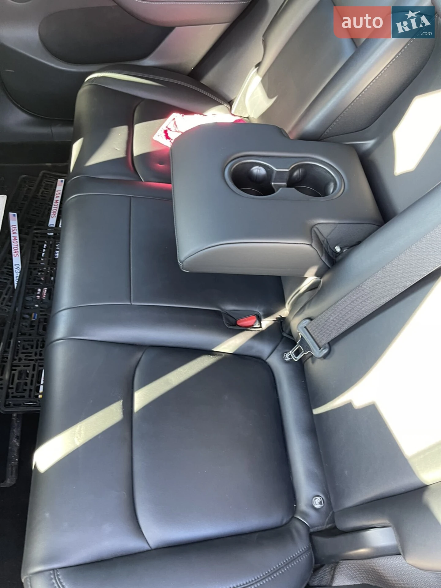 2021 Tesla Model Y - мініатюра 4