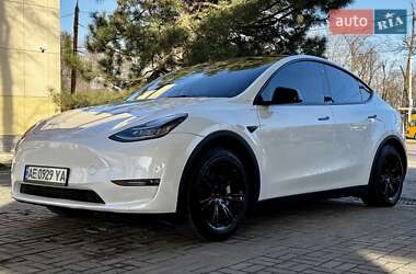 Внедорожник / Кроссовер Tesla Model Y 2022 в 