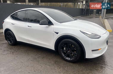 Внедорожник / Кроссовер Tesla Model Y 2020 в Киеве