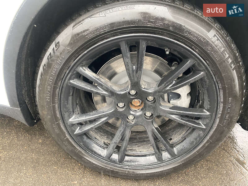 Позашляховик / Кросовер Tesla Model Y 2020 в Києві