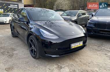 Внедорожник / Кроссовер Tesla Model Y 2020 в 