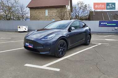 Внедорожник / Кроссовер Tesla Model Y 2024 в 
