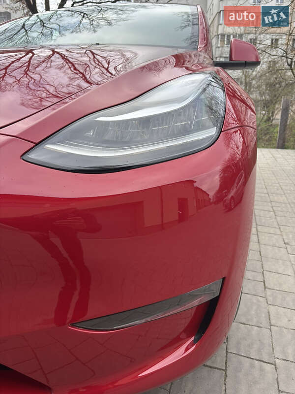 Внедорожник / Кроссовер Tesla Model Y 2023 в Збараже