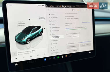 Внедорожник / Кроссовер Tesla Model Y 2023 в 