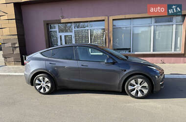 Внедорожник / Кроссовер Tesla Model Y 2020 в 