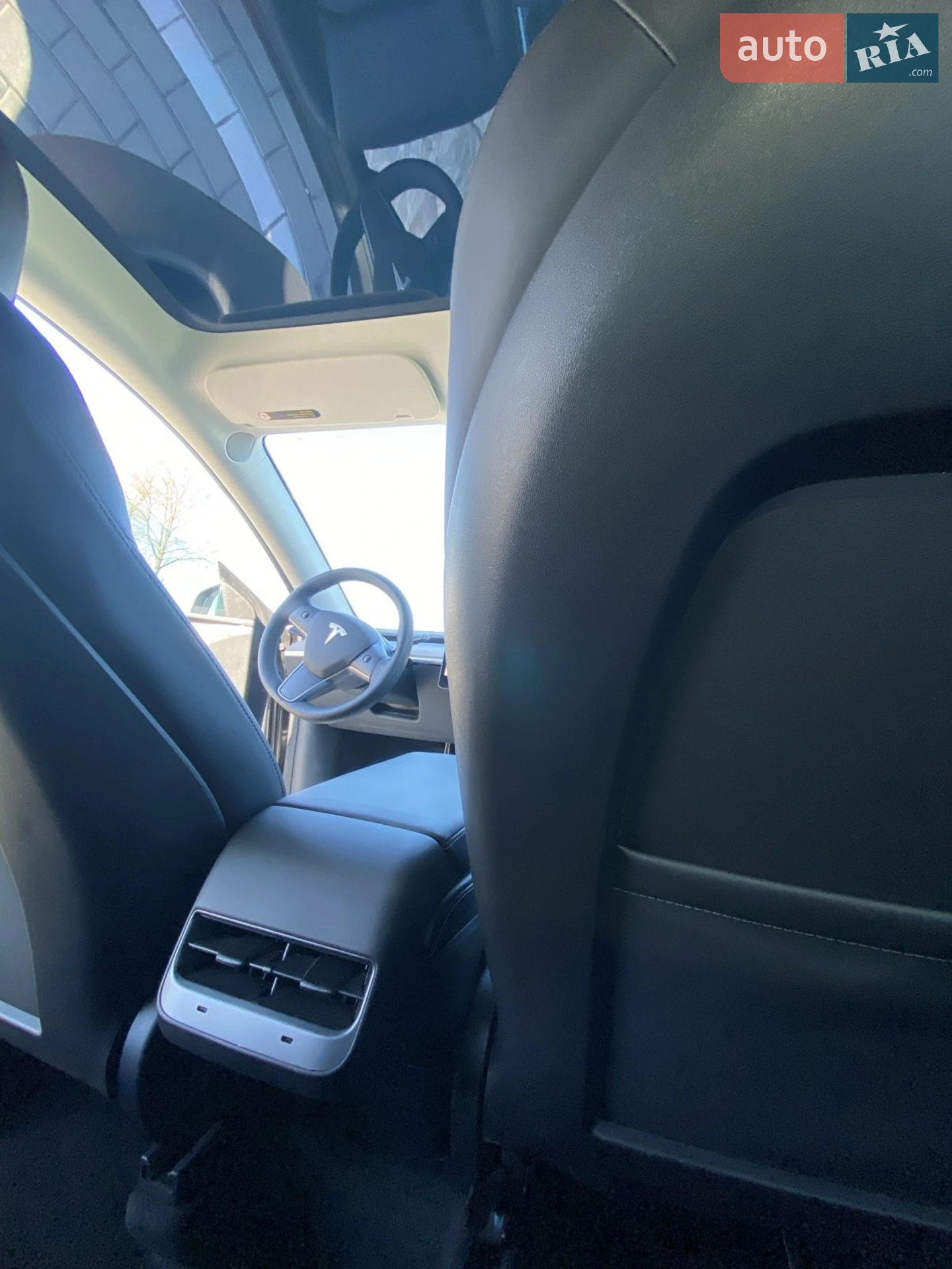 2022 Tesla Model Y - мініатюра 29