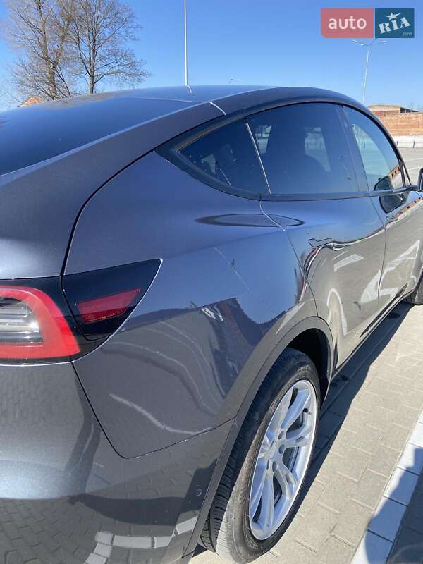 Позашляховик / Кросовер Tesla Model Y 2022 в Тернополі