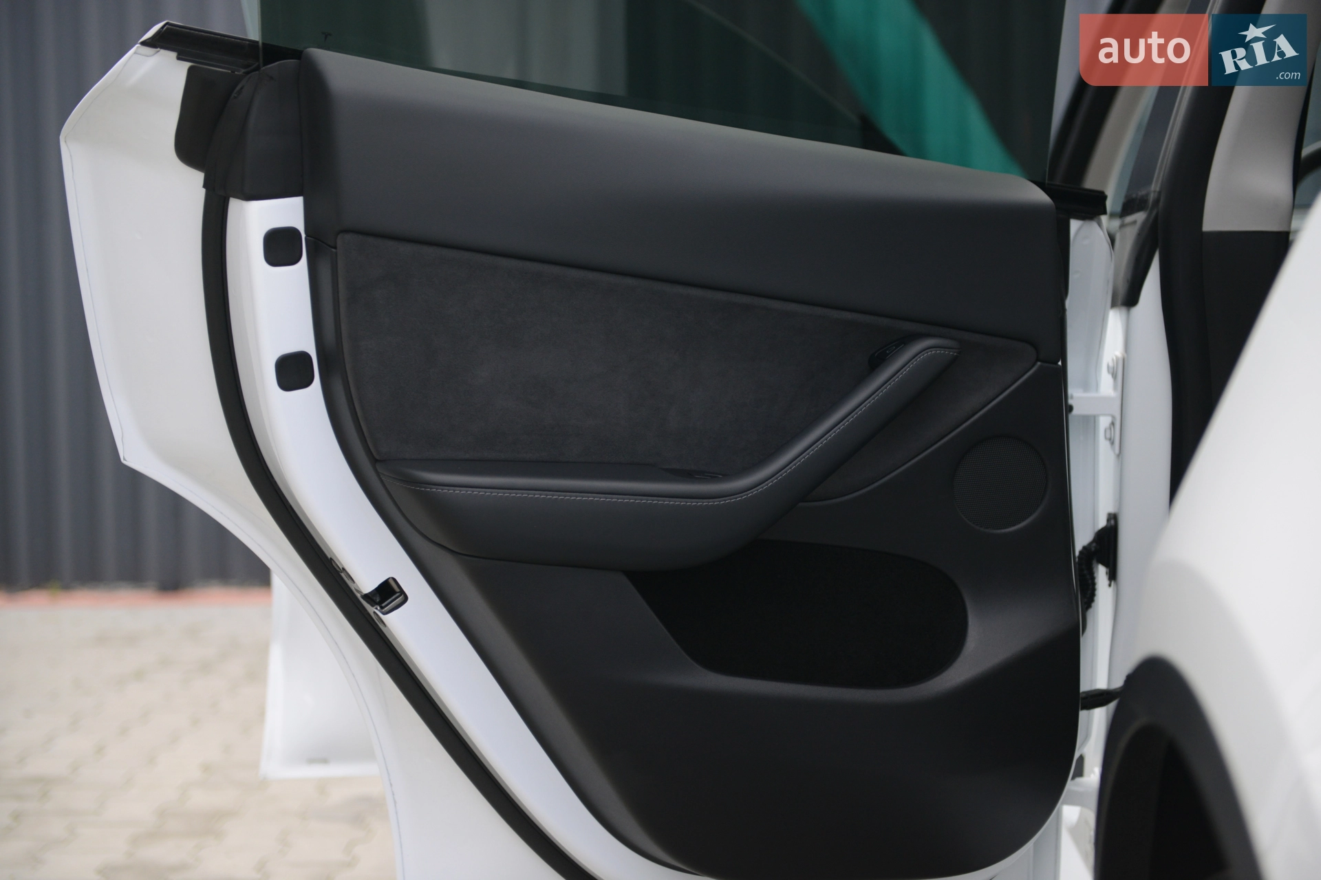 2022 Tesla Model Y - мініатюра 26