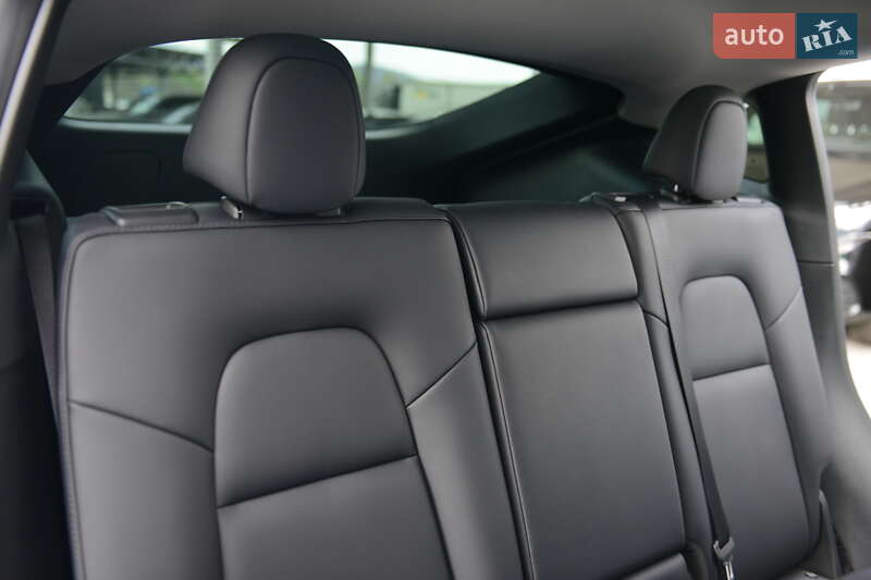Внедорожник / Кроссовер Tesla Model Y 2022 в Мукачево фото 30 Внедорожник / Кроссовер Tesla Model Y 2022 в Мукачево