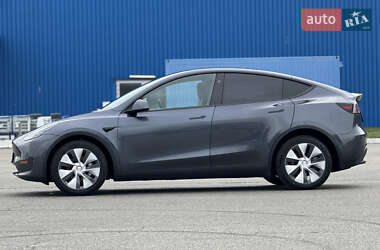 Внедорожник / Кроссовер Tesla Model Y 2023 в 