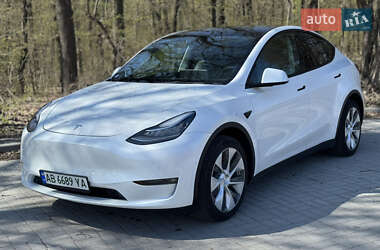 Внедорожник / Кроссовер Tesla Model Y 2021 в 